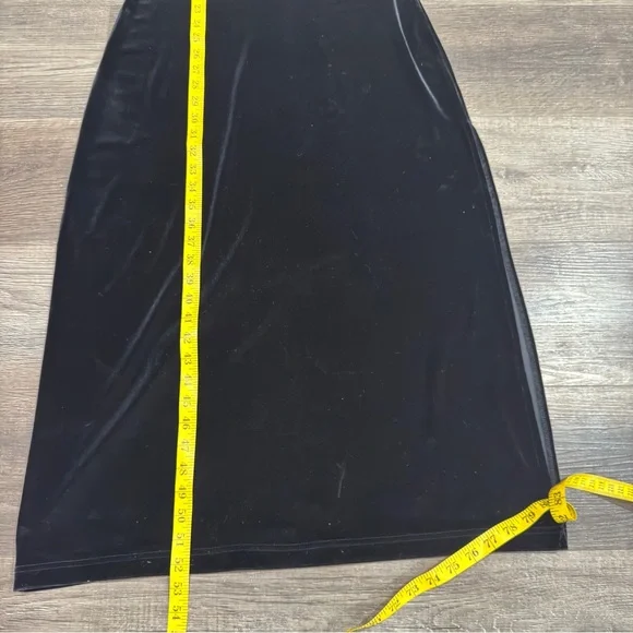 Victoria's Secret velvet Black Midi Dress - Picture 8 of 8